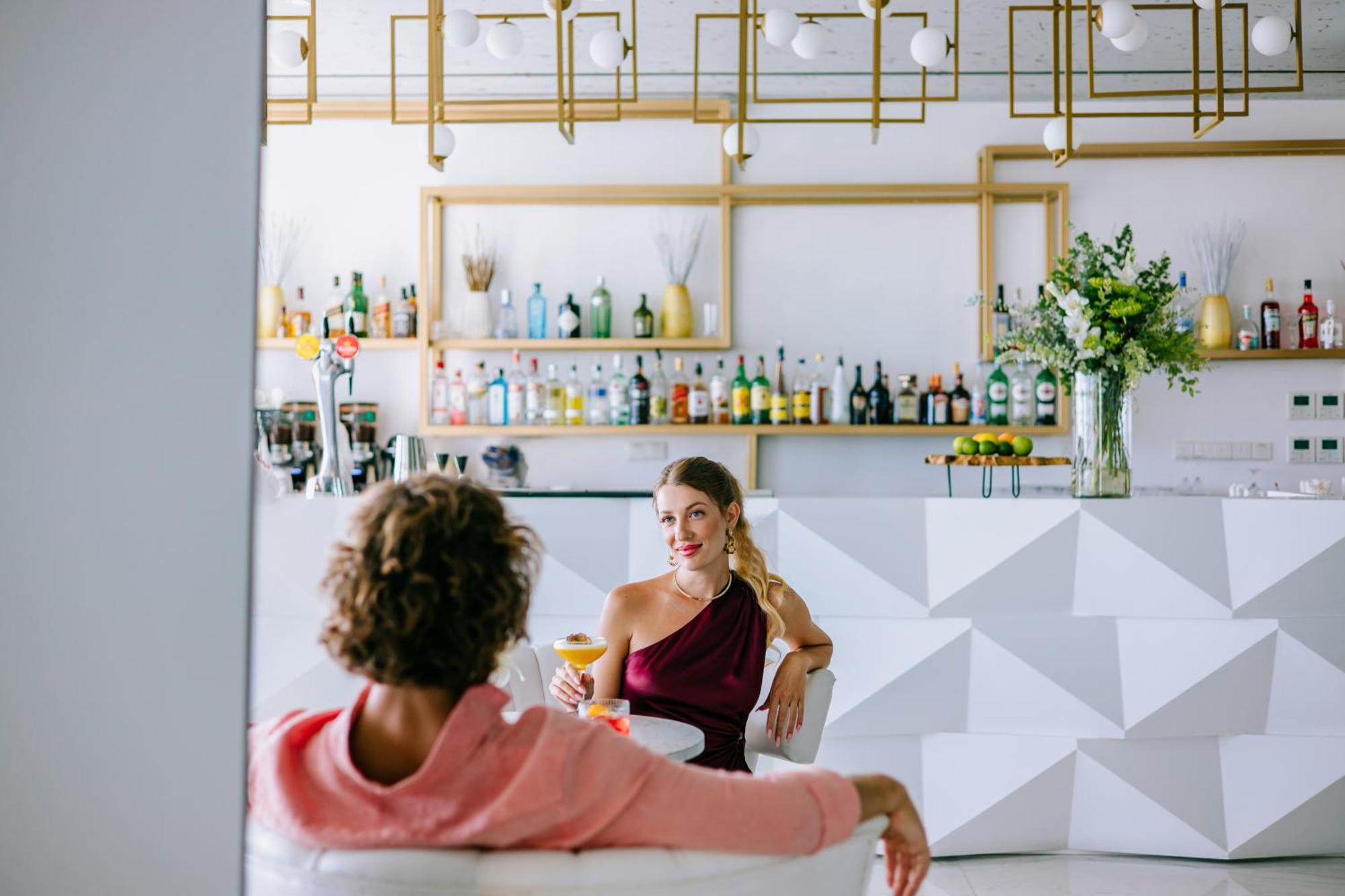 Ivi Mare - Designed For Adults By Louis Hotels Geroskipou Екстериор снимка The bar at the 2018 edition of the Berlinale