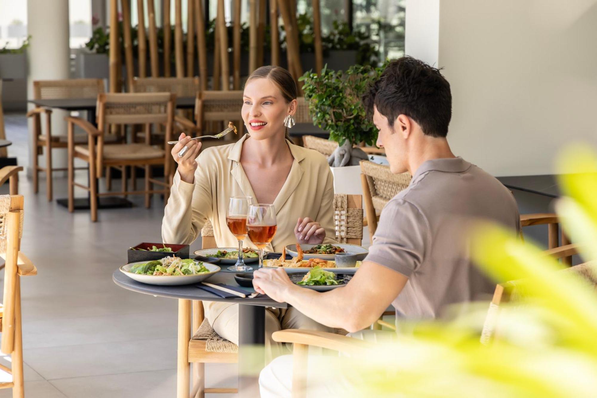 Ivi Mare - Designed For Adults By Louis Hotels Geroskipou Екстериор снимка Restaurant