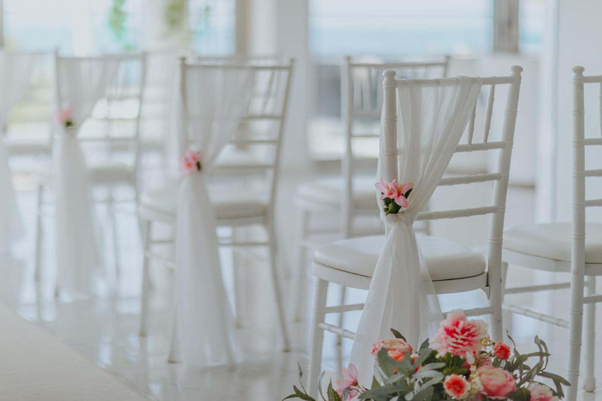 Ivi Mare - Designed For Adults By Louis Hotels Geroskipou Екстериор снимка Chiavari chairs with sashes